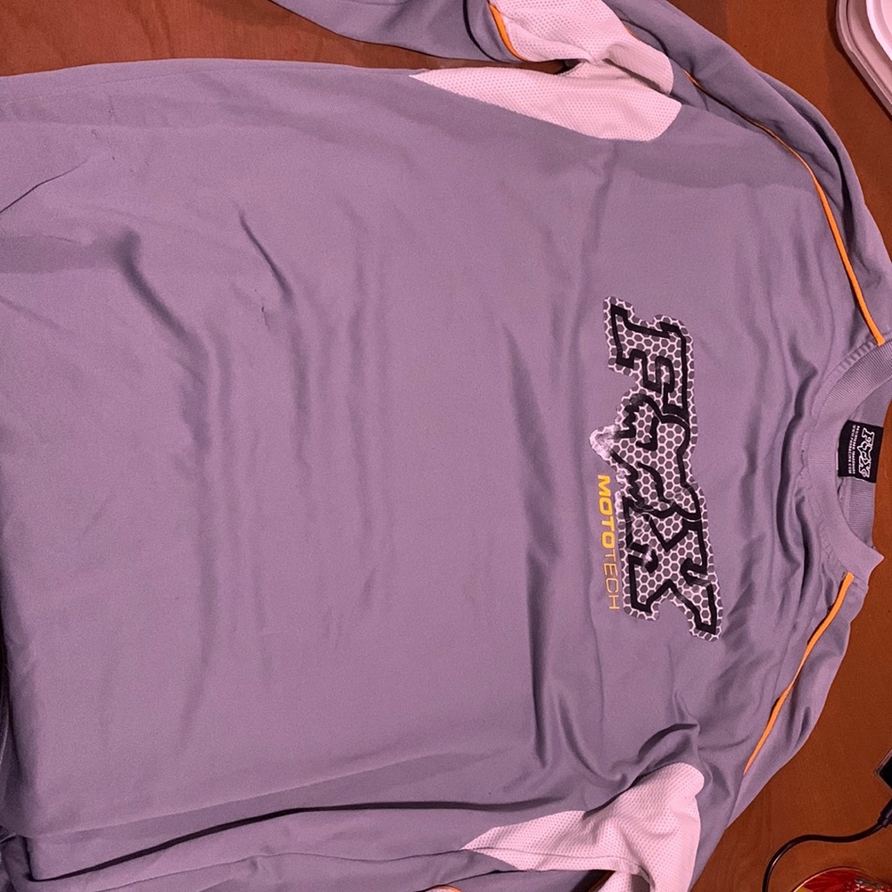 Brand: Fox long sleeve shirt, Color: Grey, Size: M